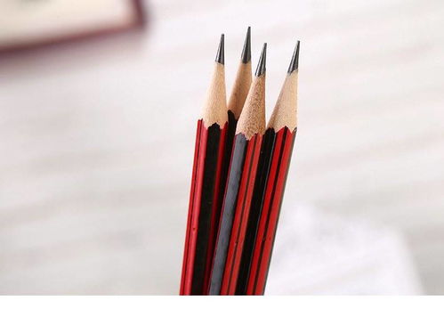 小学生木HB无毒铅笔 儿童学习文具的安全与实用之选